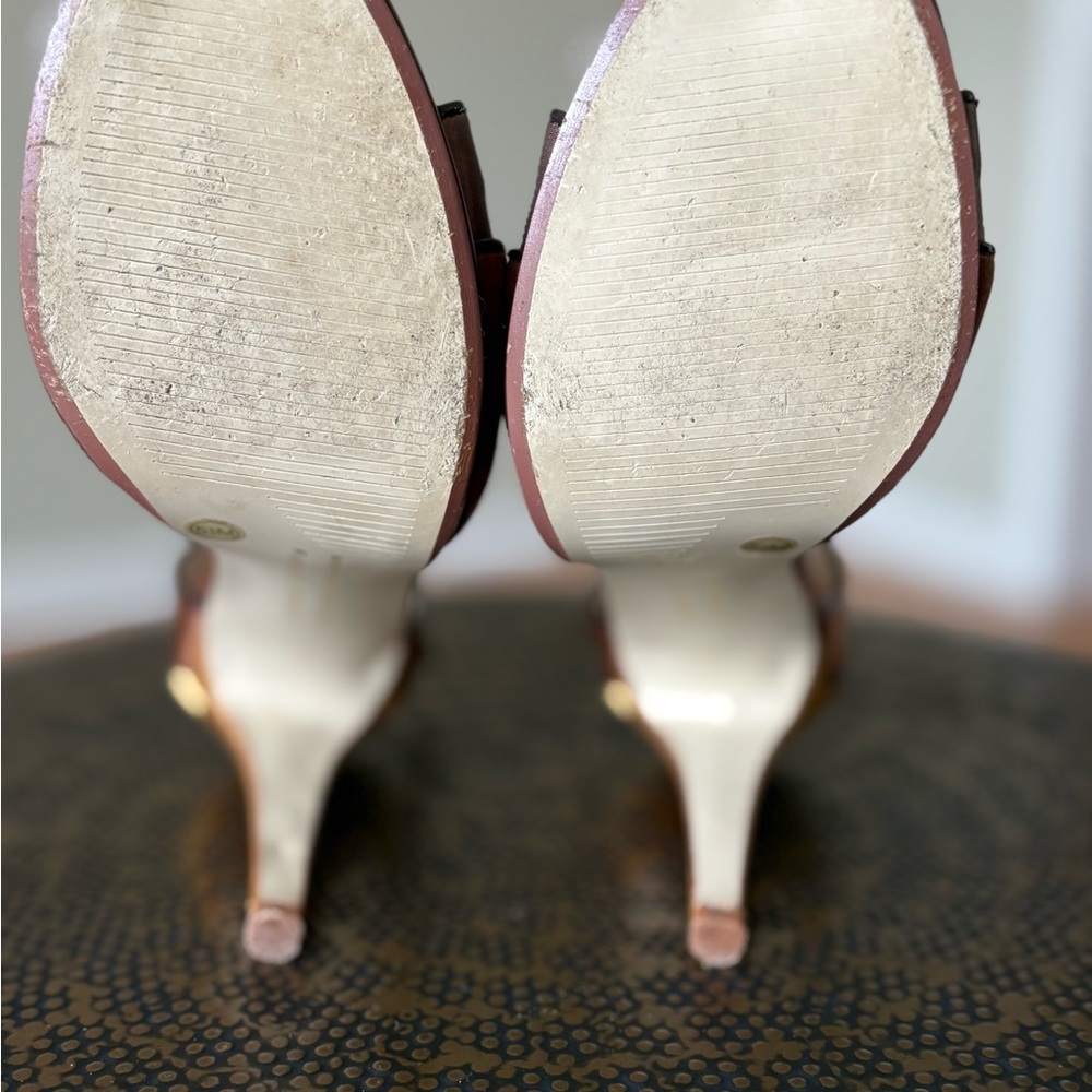 RARE Chinese Laundry Brown and Gold Stiletto Heels - Picture 8 of 8